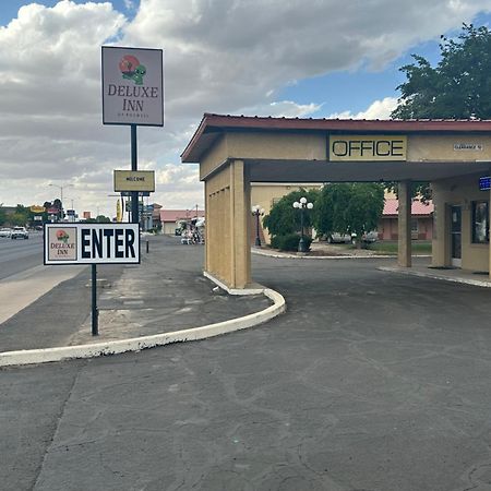 Deluxe Inn Of Roswell Exterior photo